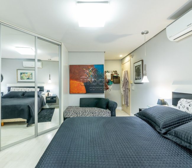 Apartamento Garden com 339m², 3 quartos, 3 suítes, 2 vagas, no bairro Bela Vista em Porto Alegre