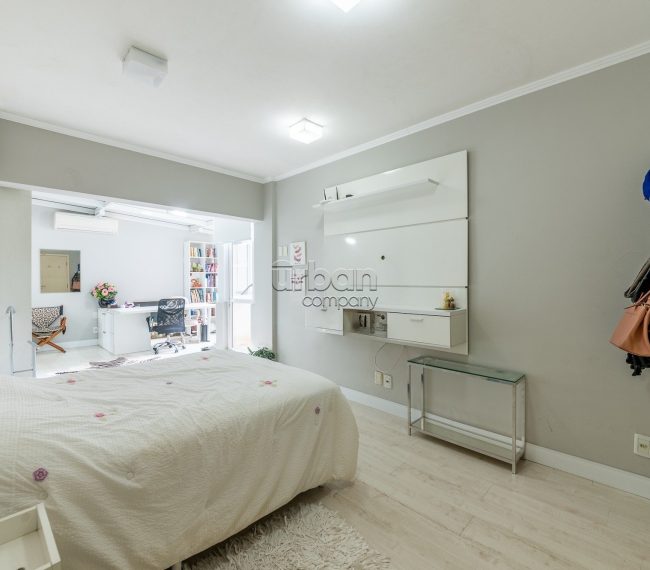 Apartamento Garden com 339m², 3 quartos, 3 suítes, 2 vagas, no bairro Bela Vista em Porto Alegre