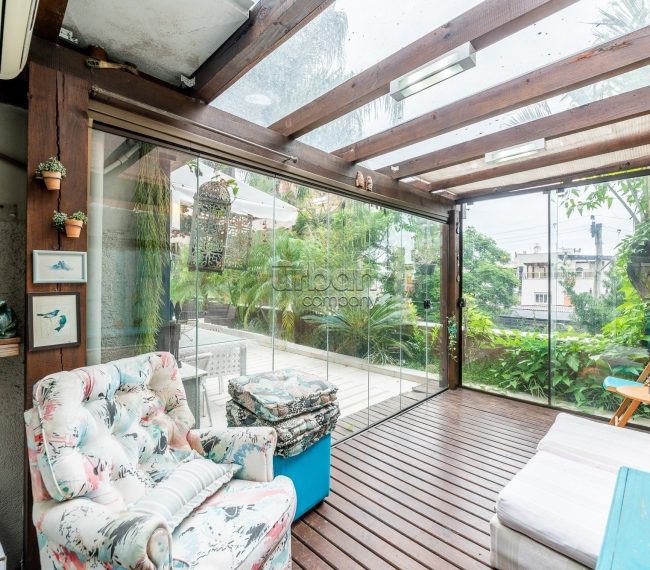 Apartamento Garden com 339m², 3 quartos, 3 suítes, 2 vagas, no bairro Bela Vista em Porto Alegre