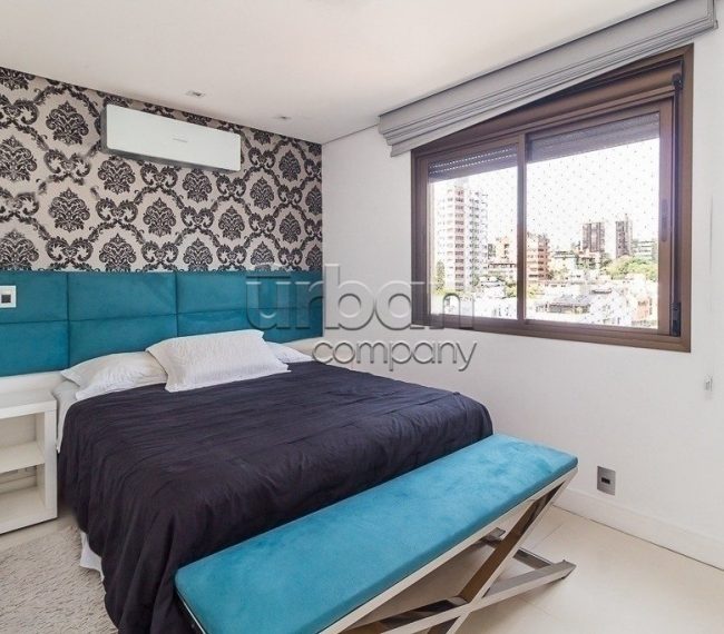 Apartamento com 96m², 3 quartos, 1 suíte, 2 vagas, no bairro Auxiliadora em Porto Alegre