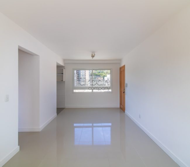 Apartamento com 70m², 2 quartos, 1 suíte, 2 vagas, no bairro Menino Deus em Porto Alegre