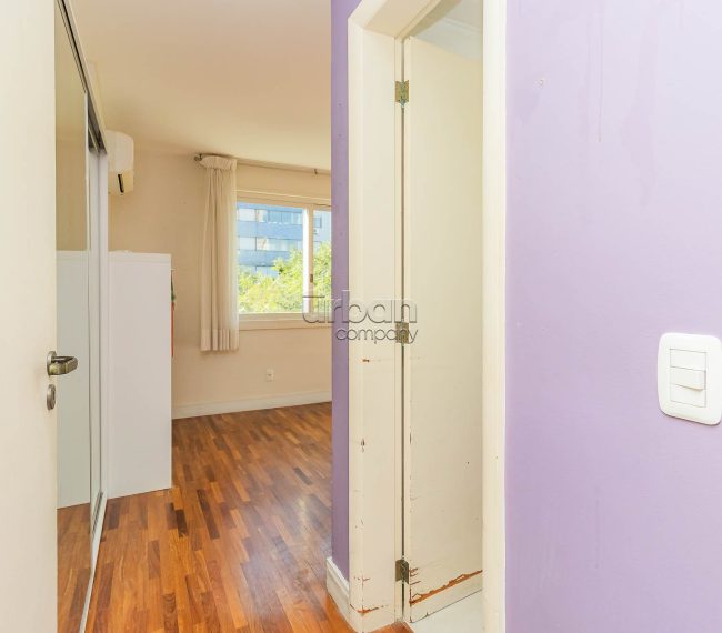 Apartamento com 114m², 3 quartos, 1 suíte, 1 vaga, no bairro Moinhos de Vento em Porto Alegre