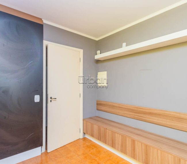 Apartamento com 114m², 3 quartos, 1 suíte, 1 vaga, no bairro Moinhos de Vento em Porto Alegre