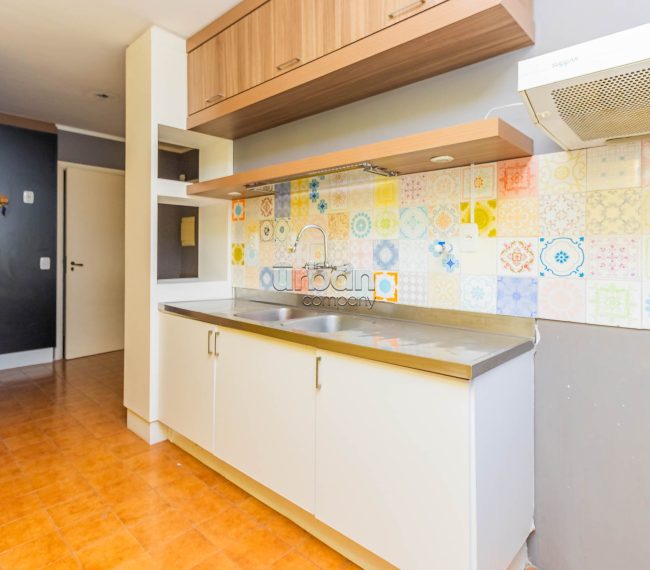 Apartamento com 114m², 3 quartos, 1 suíte, 1 vaga, no bairro Moinhos de Vento em Porto Alegre