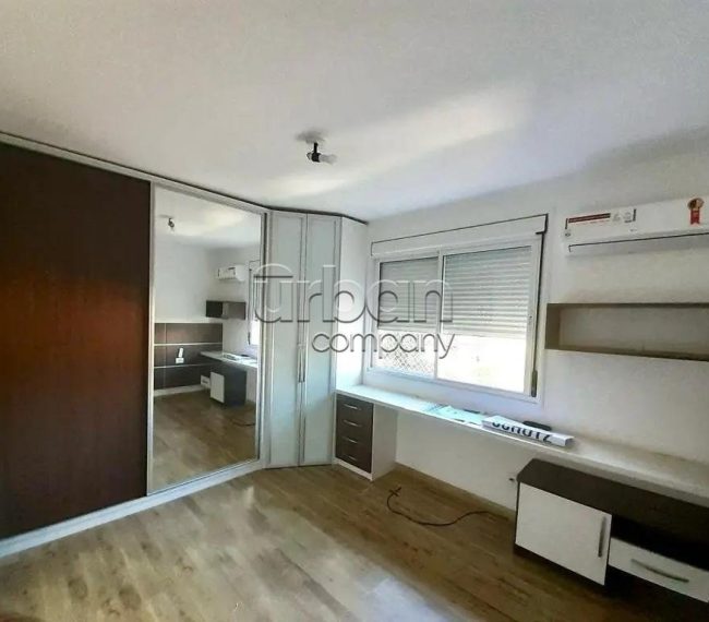 Apartamento com 82m², 3 quartos, 1 suíte, 1 vaga, no bairro Jardim Lindóia em Porto Alegre