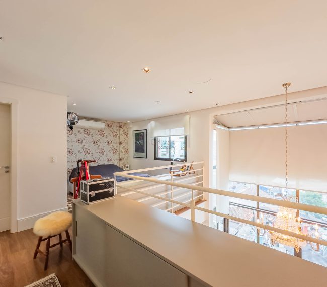 Loft com 67m², 1 quarto, 1 suíte, 2 vagas, no bairro Rio Branco em Porto Alegre