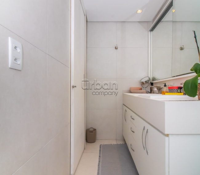 Apartamento com 131m², 3 quartos, 3 suítes, 1 vaga, no bairro Higienópolis em Porto Alegre