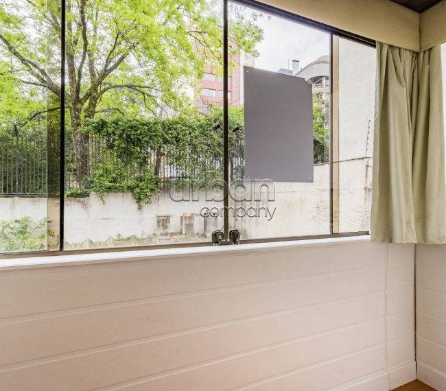 Apartamento com 81m², 3 quartos, 1 suíte, 1 vaga, no bairro Rio Branco em Porto Alegre