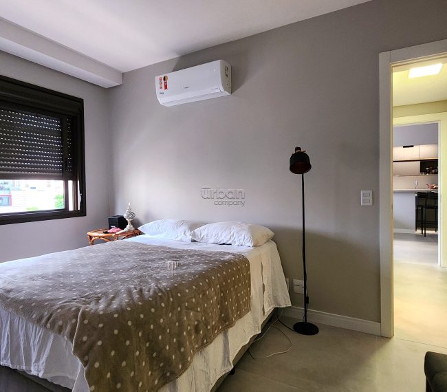 Apartamento com 69m², 2 quartos, 1 suíte, 1 vaga, no bairro Cristo Redentor em Porto Alegre