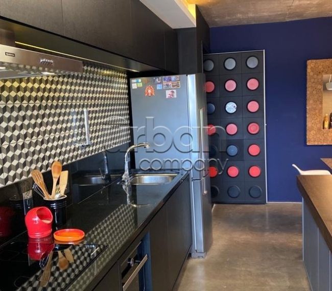 Loft com 68m², 1 quarto, 1 suíte, 2 vagas, no bairro Petrópolis em Porto Alegre