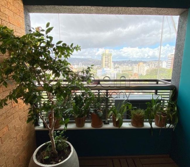 Loft com 68m², 1 quarto, 1 suíte, 2 vagas, no bairro Petrópolis em Porto Alegre