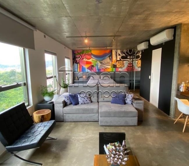 Loft com 68m², 1 quarto, 1 suíte, 2 vagas, no bairro Petrópolis em Porto Alegre