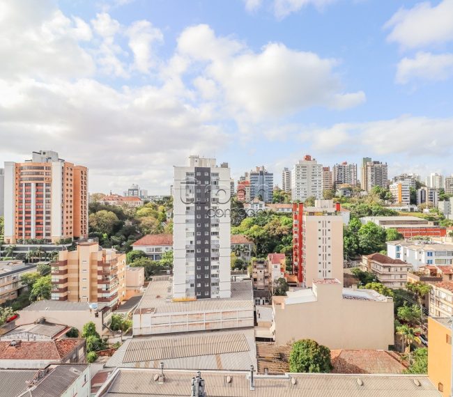 Loft com 25m², 1 quarto, 1 vaga, no bairro Rio Branco em Porto Alegre