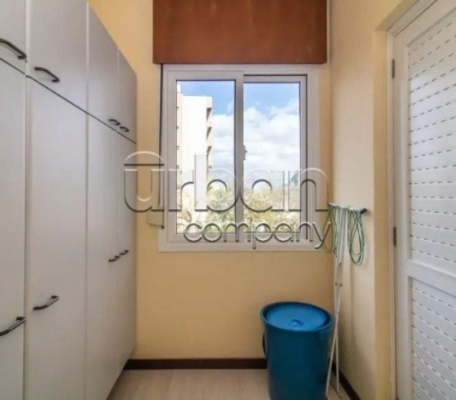 Apartamento com 120m², 3 quartos, 1 suíte, 2 vagas, no bairro Petropolis em Porto Alegre