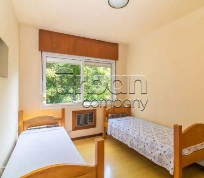 Apartamento com 120m², 3 quartos, 1 suíte, 2 vagas, no bairro Petropolis em Porto Alegre