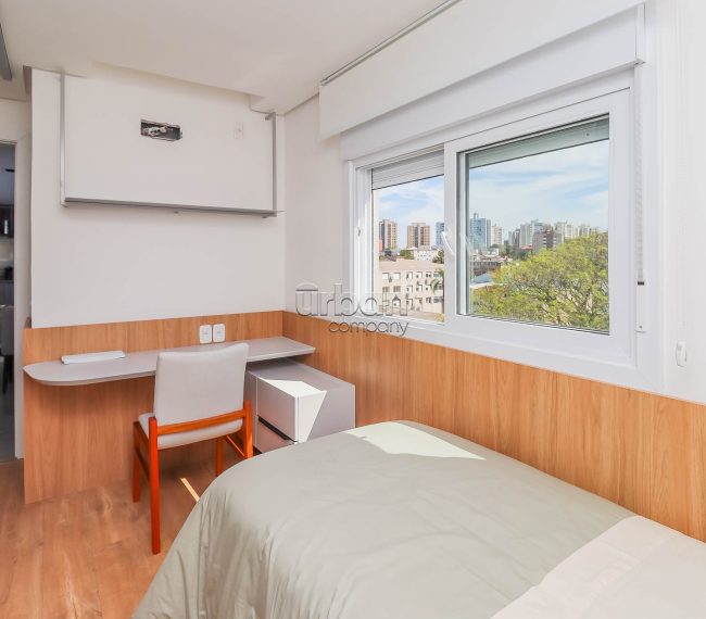 Apartamento, 2 quartos, no bairro Vila Ipiranga em Porto Alegre