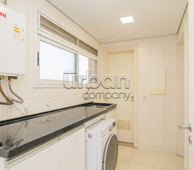 Apartamento com 199m², 4 quartos, 3 suítes, 3 vagas, no bairro Jardim do Salso em Porto Alegre