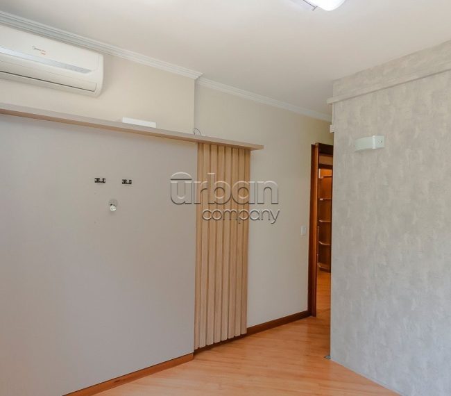 Apartamento com 120m², 3 quartos, 1 suíte, 2 vagas, no bairro Petrópolis em Porto Alegre