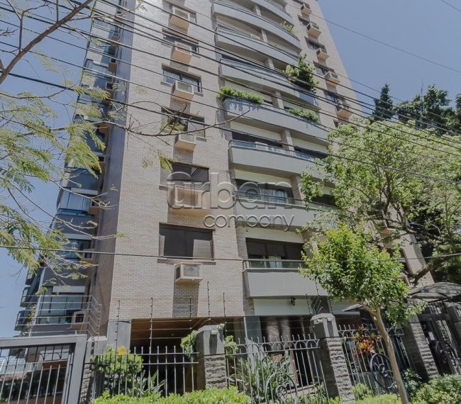 Apartamento com 120m², 3 quartos, 1 suíte, 2 vagas, no bairro Petrópolis em Porto Alegre