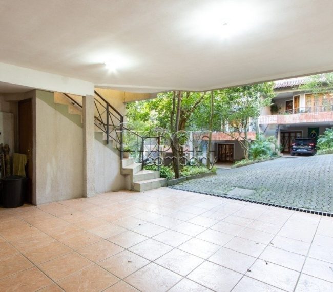 Casa em Condomínio com 249m², 4 quartos, 4 vagas, no bairro Ipanema em Porto Alegre