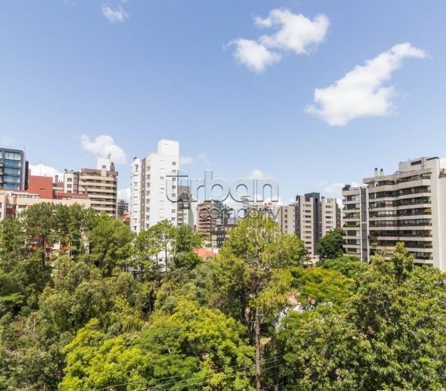 Apartamento com 262m², 3 quartos, 3 suítes, 4 vagas, no bairro Bela Vista em Porto Alegre