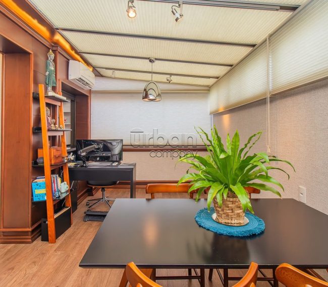 Apartamento Garden com 83m², 2 quartos, 1 suíte, 1 vaga, no bairro Rio Branco em Porto Alegre