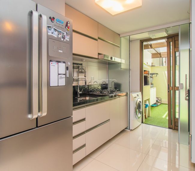 Apartamento Garden com 83m², 2 quartos, 1 suíte, 1 vaga, no bairro Rio Branco em Porto Alegre