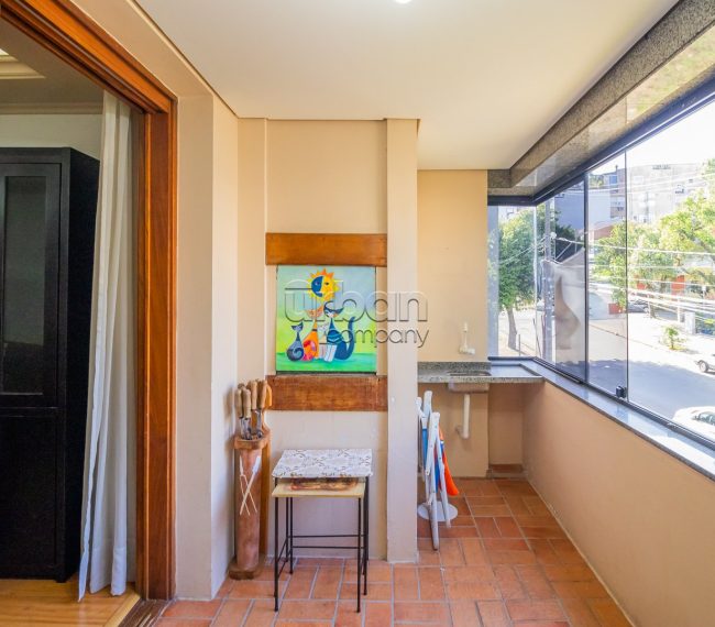 Apartamento com 149m², 3 quartos, 1 suíte, 1 vaga, no bairro Santa Cecília em Porto Alegre