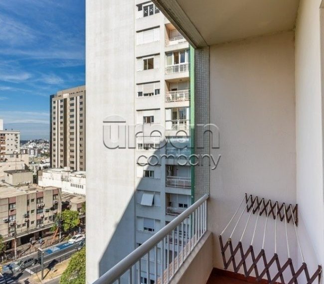 Apartamento com 185m², 3 quartos, 1 suíte, 1 vaga, no bairro Moinhos de Vento em Porto Alegre