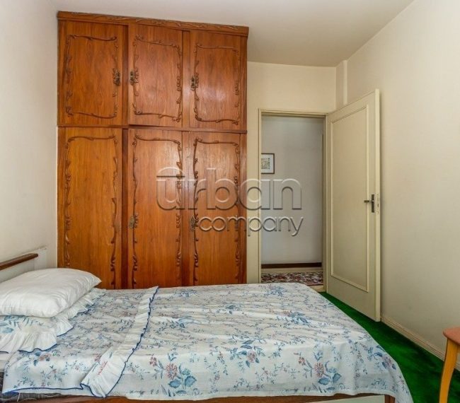 Apartamento com 185m², 3 quartos, 1 suíte, 1 vaga, no bairro Moinhos de Vento em Porto Alegre