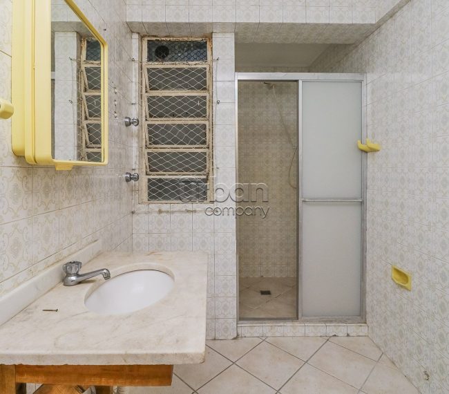 Apartamento com 117m², 3 quartos, 1 suíte, 1 vaga, no bairro Petrópolis em Porto Alegre