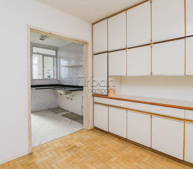 Apartamento com 117m², 3 quartos, 1 suíte, 1 vaga, no bairro Petrópolis em Porto Alegre