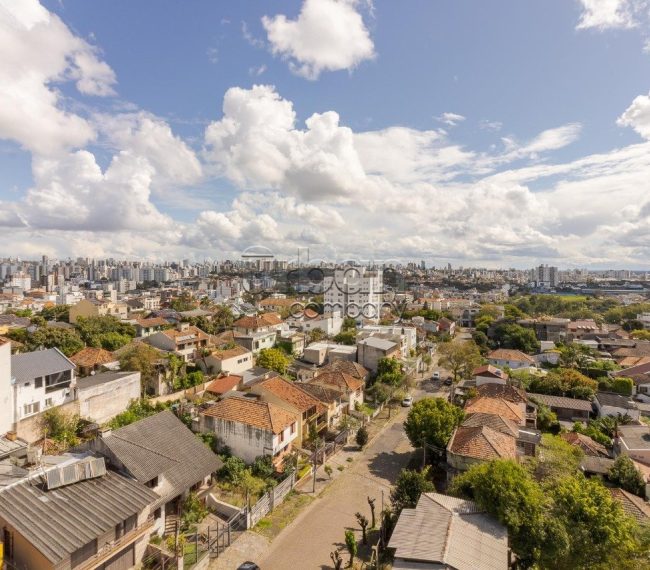 Apartamento Duplex com 94m², 2 quartos, 1 suíte, 2 vagas, no bairro Cristo Redentor em Porto Alegre