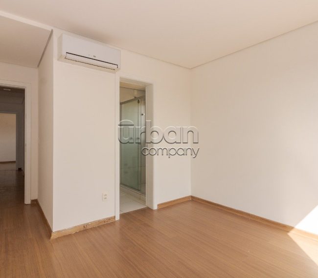 Apartamento Duplex com 94m², 2 quartos, 1 suíte, 2 vagas, no bairro Cristo Redentor em Porto Alegre