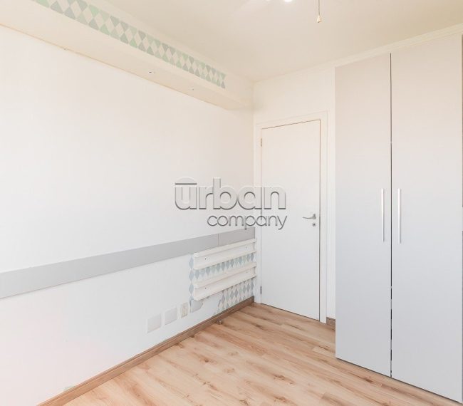 Apartamento com 105m², 3 quartos, 1 suíte, 2 vagas, no bairro Petrópolis em Porto Alegre