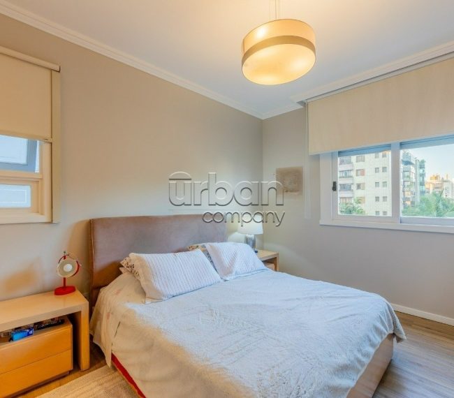 Apartamento com 171m², 3 quartos, 1 suíte, 2 vagas, no bairro Bela Vista em Porto Alegre