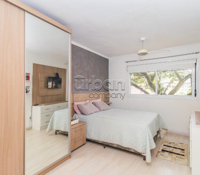 Apartamento com 78m², 2 quartos, 1 suíte, 2 vagas, no bairro Jardim Botânico em Porto Alegre