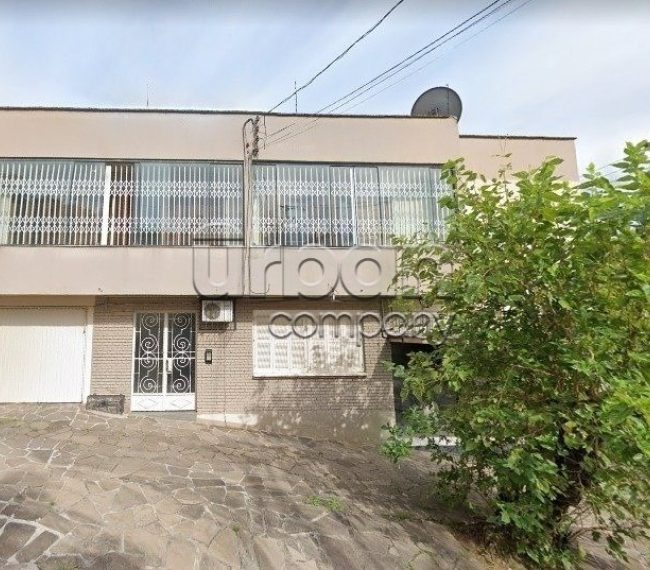 Apartamento Garden com 150m², 3 quartos, 1 suíte, 1 vaga, no bairro Petrópolis em Porto Alegre