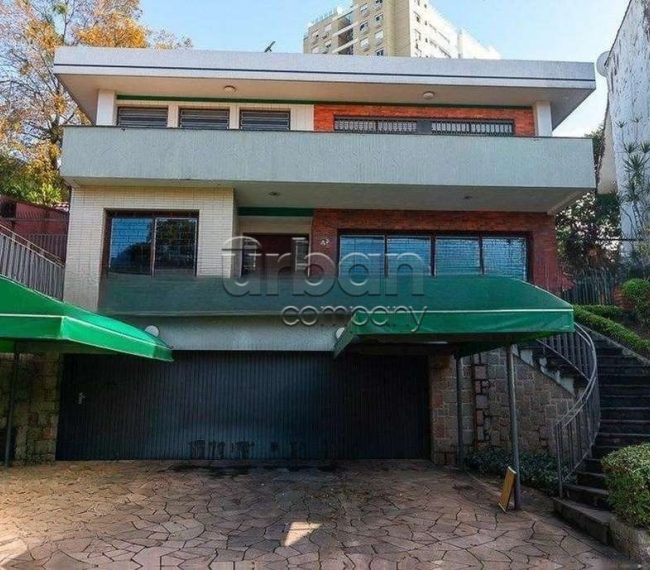 Casa com 500m², 4 quartos, 2 suítes, 6 vagas, no bairro Boa Vista em Porto Alegre