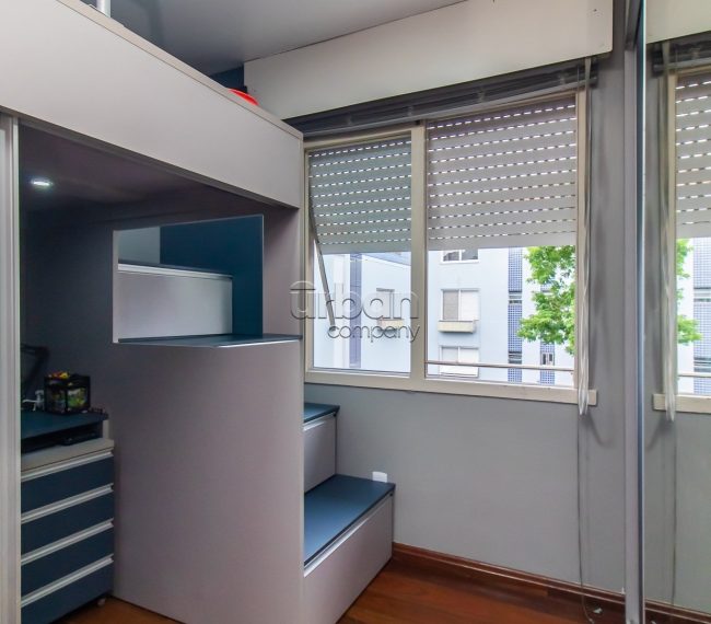 Apartamento com 98m², 3 quartos, 1 suíte, 1 vaga, no bairro Vila Ipiranga em Porto Alegre