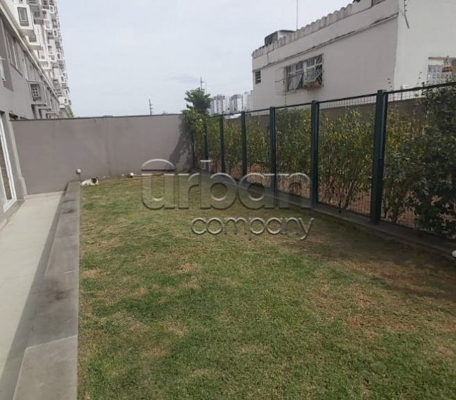 Apartamento Garden com 133m², 3 quartos, 1 suíte, 2 vagas, no bairro São Sebastião em Porto Alegre