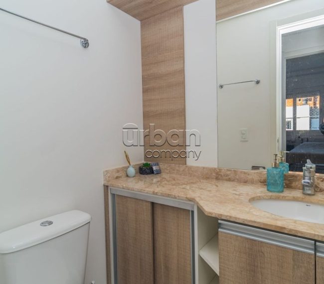 Apartamento com 79m², 3 quartos, 1 suíte, 2 vagas, no bairro Jardim Itu-Sabará em Porto Alegre