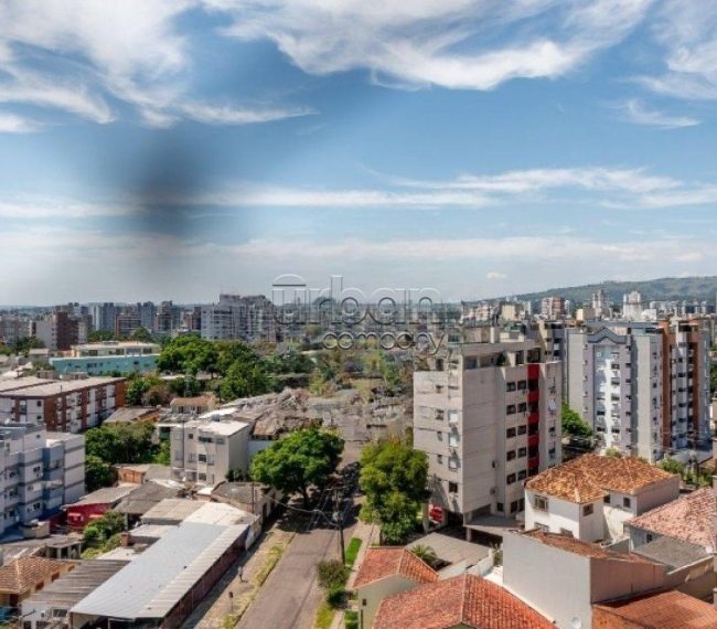 Apartamento com 950m², 3 quartos, 1 suíte, 2 vagas, no bairro Cristo Redentor em Porto Alegre