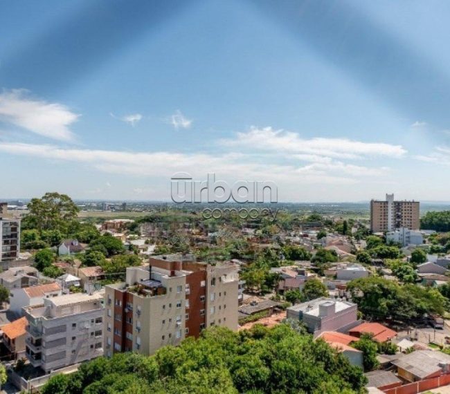 Apartamento com 950m², 3 quartos, 1 suíte, 2 vagas, no bairro Cristo Redentor em Porto Alegre