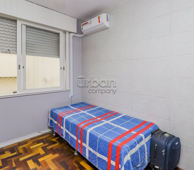 Apartamento com 70m², 2 quartos, 1 suíte, 1 vaga, no bairro Mont Serrat em Porto Alegre