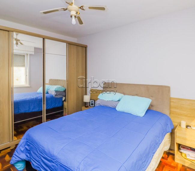 Apartamento com 70m², 2 quartos, 1 suíte, 1 vaga, no bairro Mont Serrat em Porto Alegre