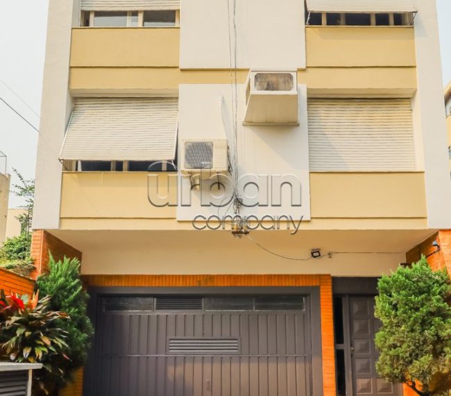 Apartamento com 70m², 2 quartos, 1 suíte, 1 vaga, no bairro Mont Serrat em Porto Alegre