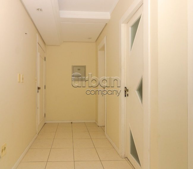 Sala com 39m², 1 vaga, no bairro Auxiliadora em Porto Alegre