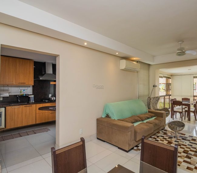 Apartamento com 118m², 3 quartos, 1 suíte, 2 vagas, no bairro Petropolis em Porto Alegre