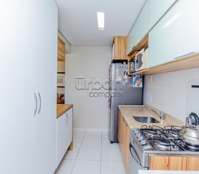 Apartamento com 79m², 2 quartos, 1 suíte, 2 vagas, no bairro Jardim Itu-Sabará em Porto Alegre